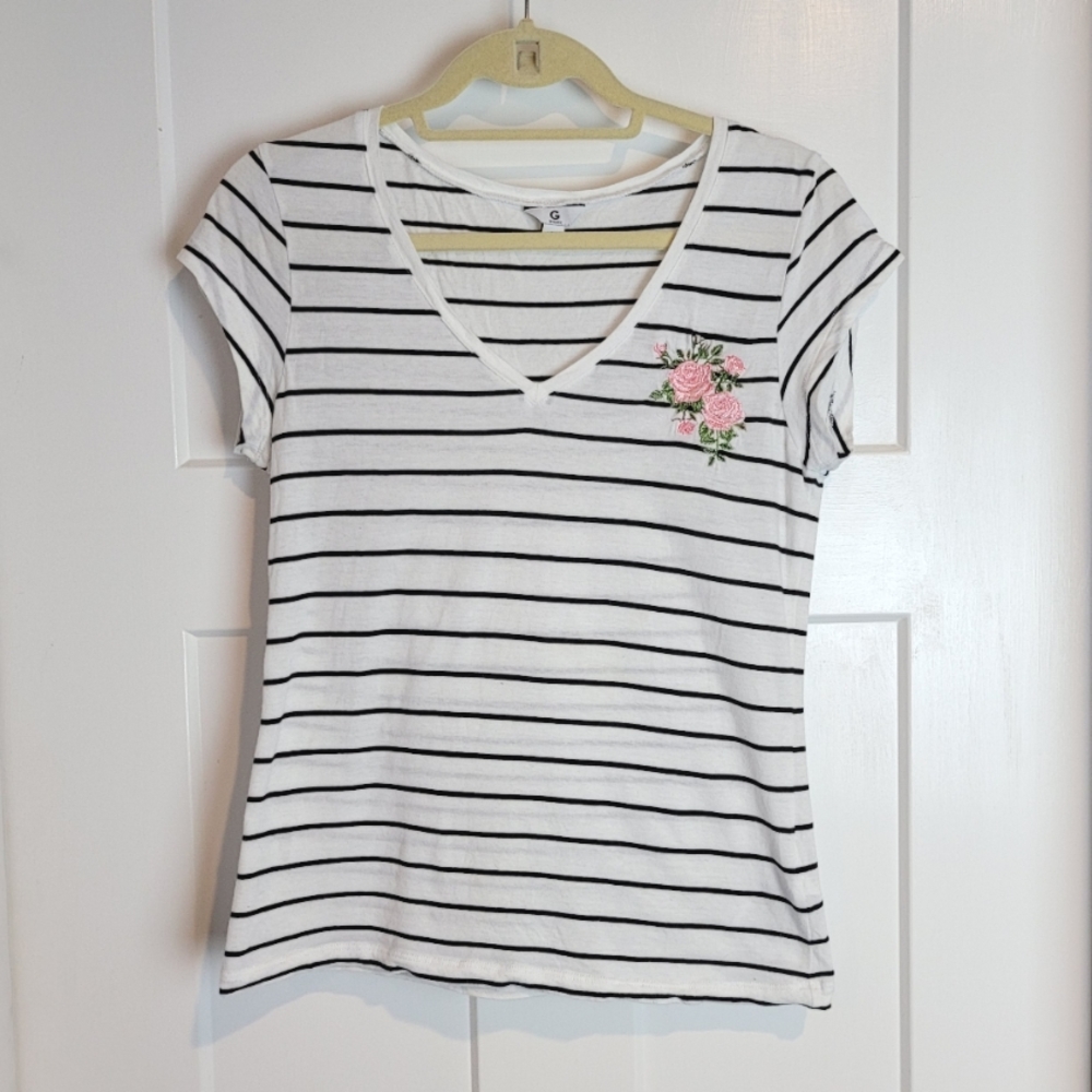 Guess white and black stripped shirt